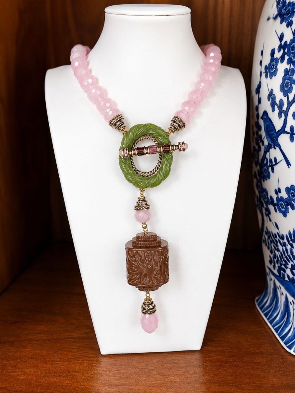 Heidi Daus Asian Inspired Rose Quartz Swarovski Crystal Toggle Necklace - Picture 3 of 8